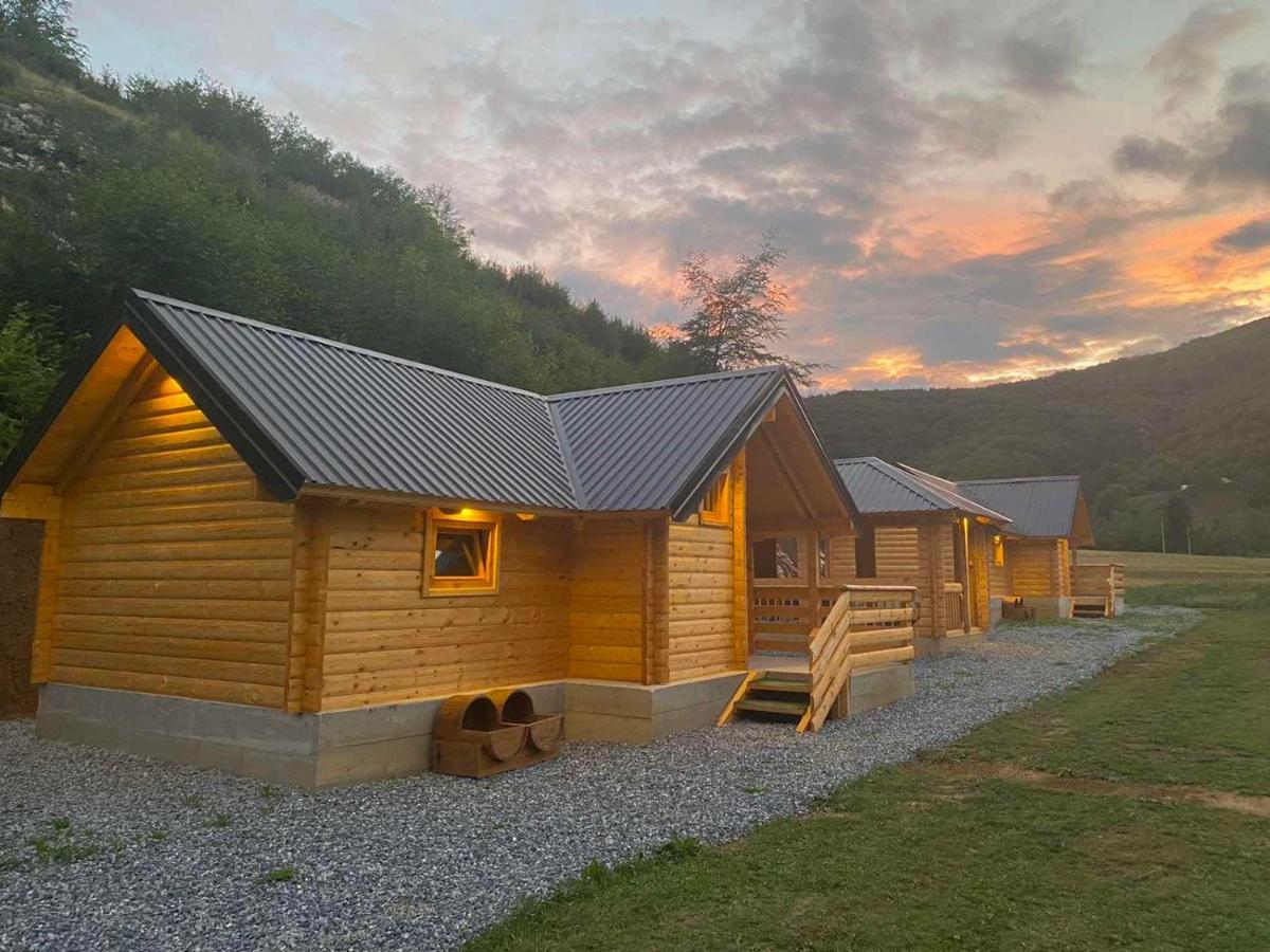 Wooden Corner Apartment Kolasin Exterior photo